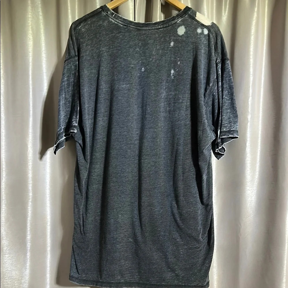 Gray Short Sleeve Tees with Graphic Designs - Picture 4 of 8